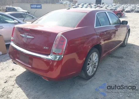 2014 Chrysler 300 из США, поврежденный, VIN 2C3CCARG2EH255833